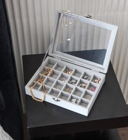 Шкатулка-органайзер для украшений и бижутерии, 24 секции